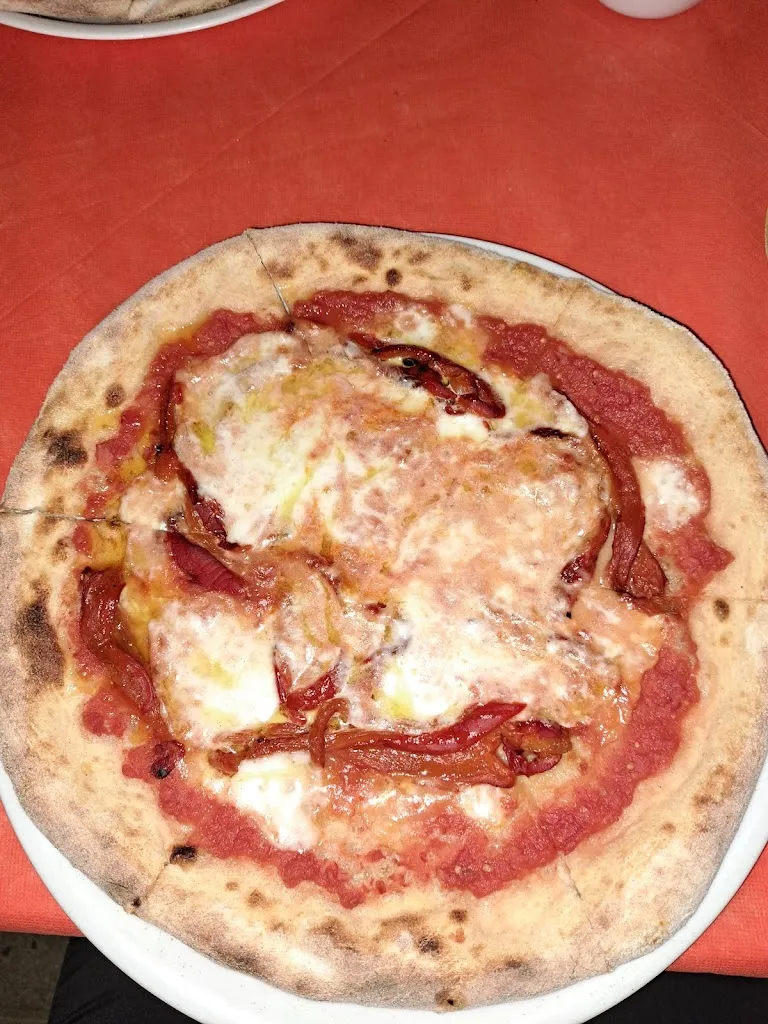 vanessa longo_Pizzart Style da Stefano_San Donato di Lecce_review