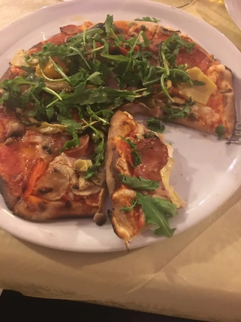 Ivana Martinyuk_Pizzeria 