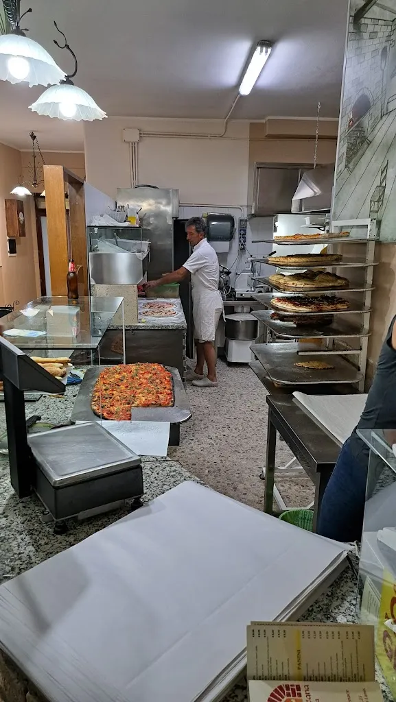 Auke van der Linde_Pizza La Rusticana_San Marco in Lamis_review