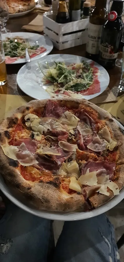 Bogdan Borovinsky_La Cueva_San Marzano di San Giuseppe_review