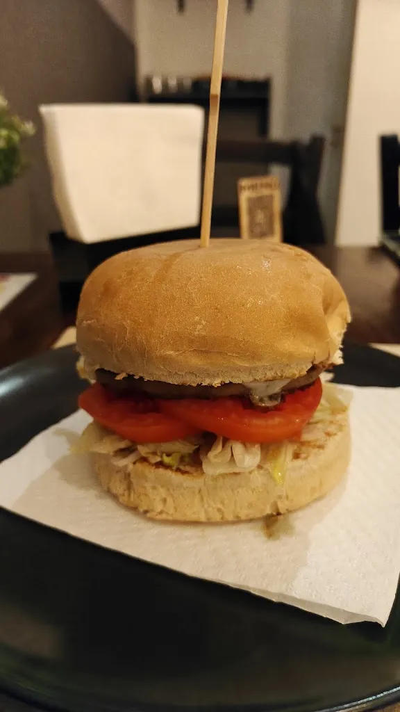 Livio Salvio_Fuori Classe Caffetteria Pub_Cepagatti_review