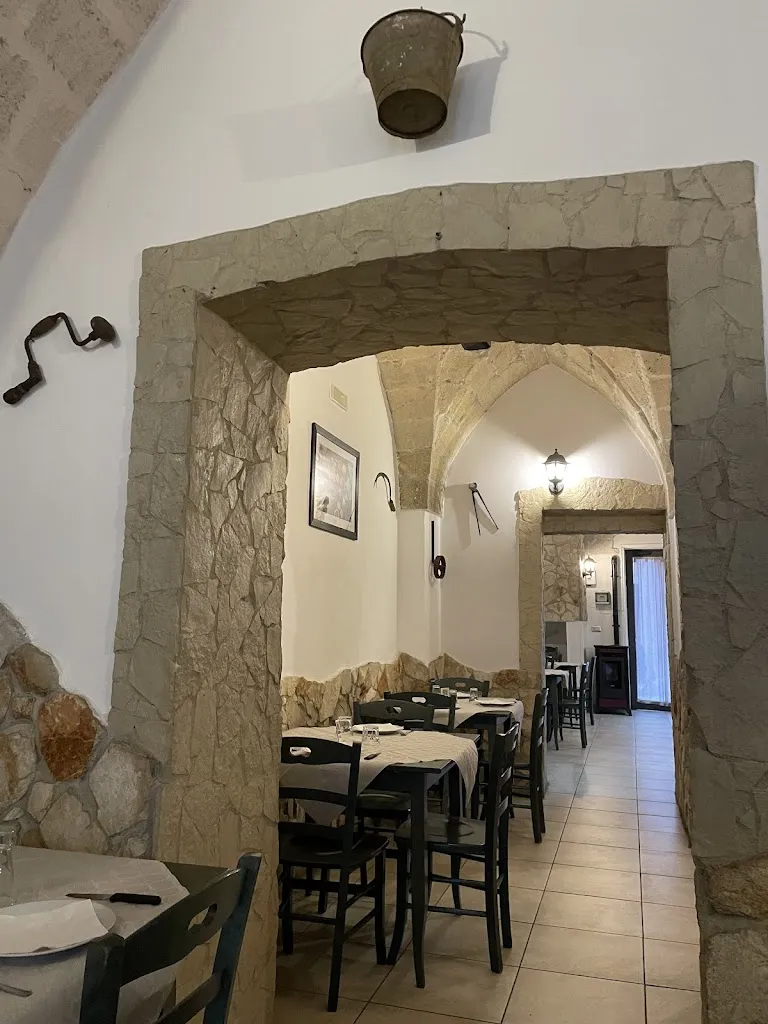 Braceria Umberto Primo (con cottura al fornello martinese) restaurant in San Pancrazio Salentino