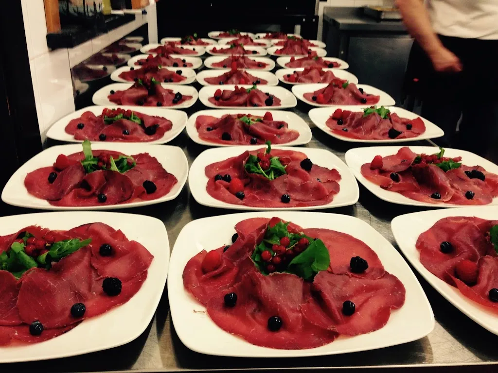 Ristorante Follia 72_Cepagatti_slider_image_3