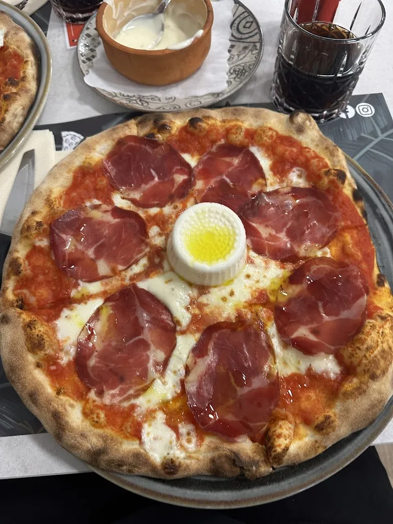 Grace Blue_Guastamà Pizzeria_Ruvo di Puglia_review