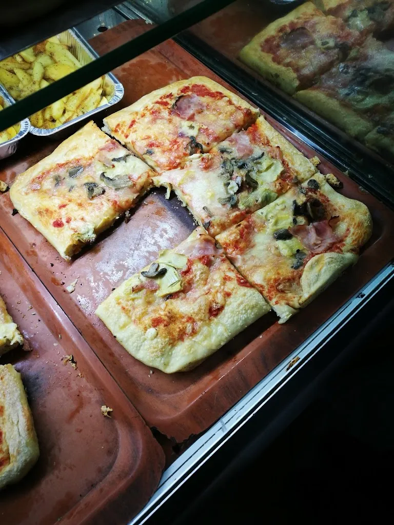 Menü_Pizzeria La Pineta Di Di Domenico Salvatore_Ruvo di Puglia_Bild_3