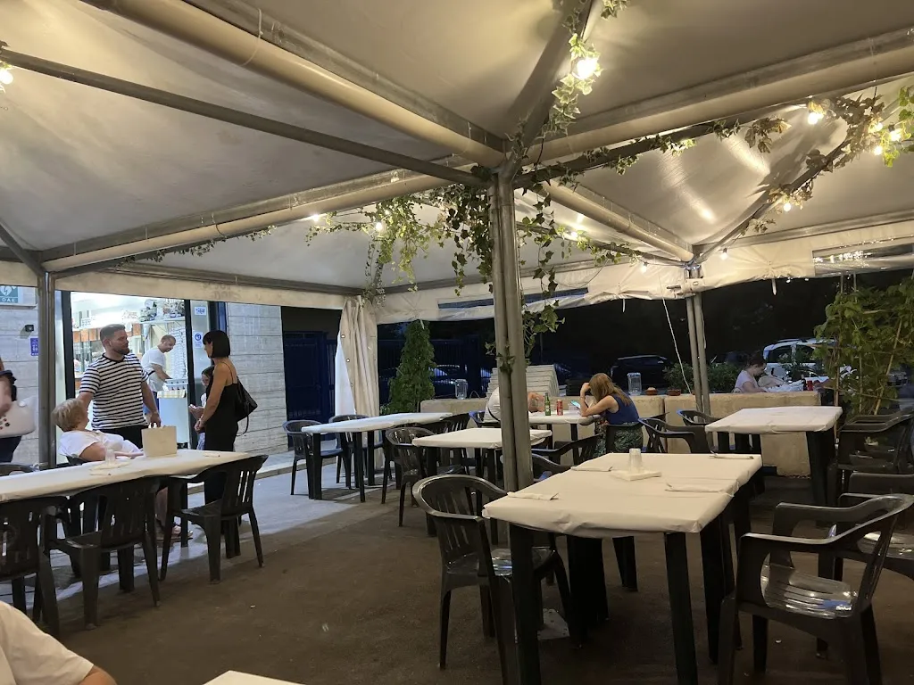 Pizzeria La Pineta Di Di Domenico Salvatore_Ruvo di Puglia_slider_image_3