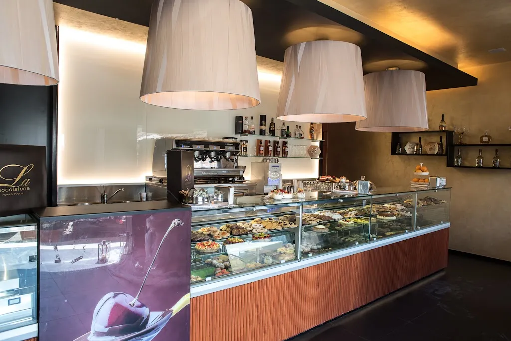 Bar Pasticceria La Chocolaterie restaurant in Ruvo di Puglia