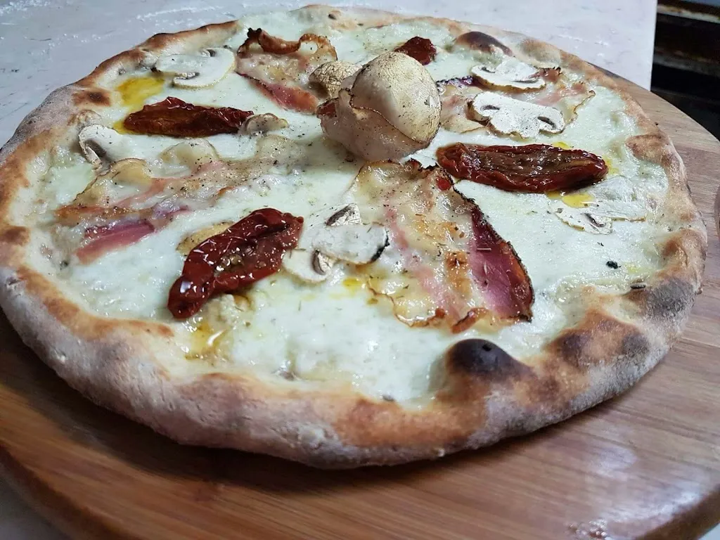 Menu_Peoples Pizzeria_Ruvo di Puglia_immagine_5