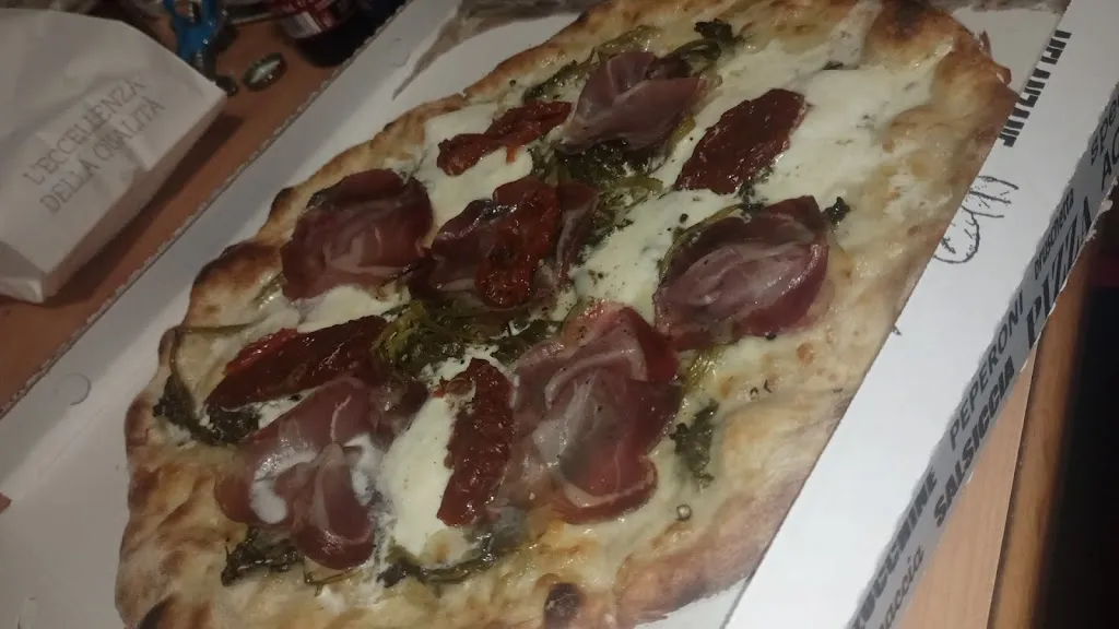 Peoples Pizzeria_Ruvo di Puglia_slider_image_2