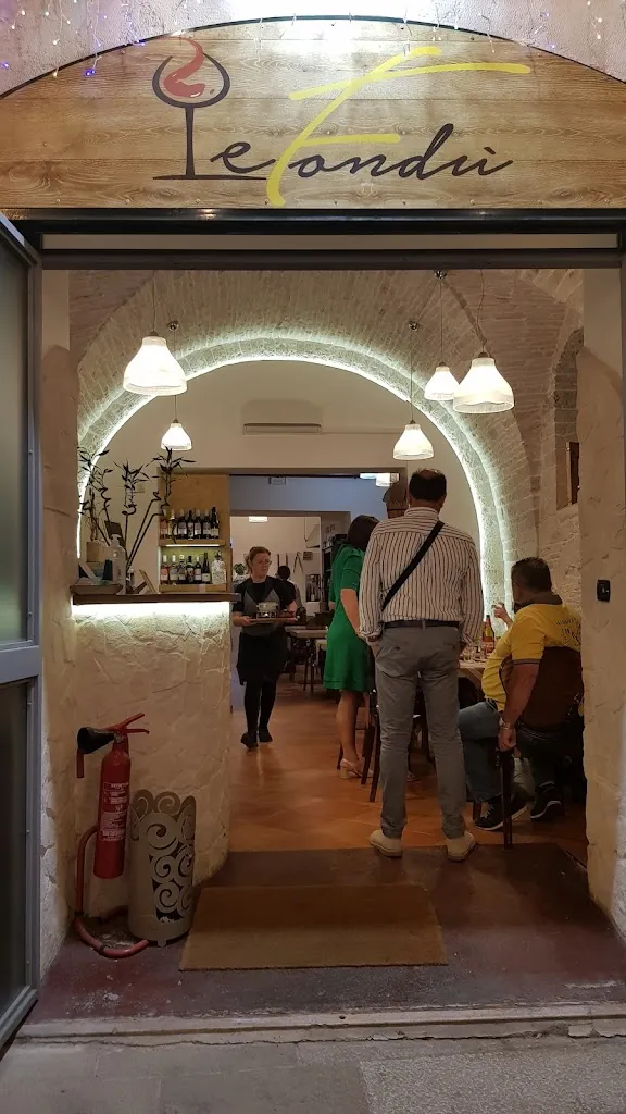 Le Fondù Restaurant restaurant in Ruvo di Puglia