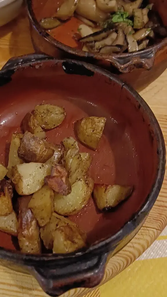 Le Fondù Restaurant_Ruvo di Puglia_slider_image_2