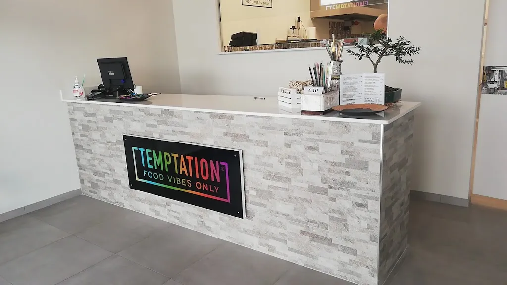 TEMPTATION - Food Vibes Only restaurant in Cepagatti