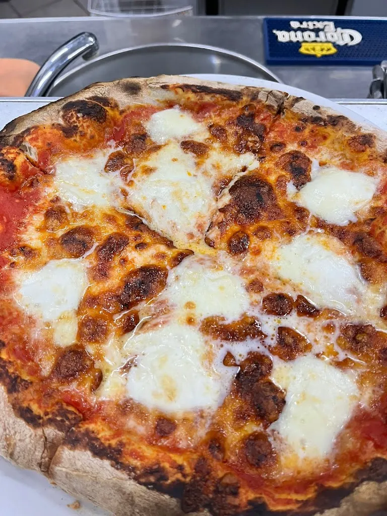 Enzo cafe pizzeria ristorante a San Paolo di Civitate