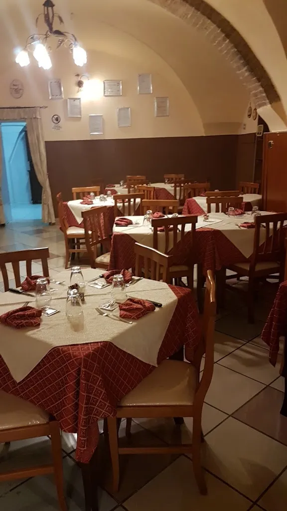 "La Taverna" ristorante, pizzeria, sala ricevimenti ristorante a San Paolo di Civitate