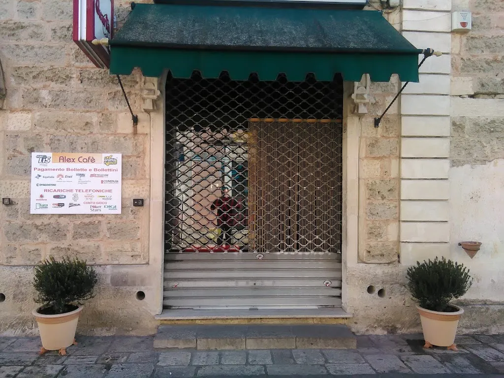 Alex Cafe' Pizzeria D'Asporto Di De Leo Giuseppe restaurant in San Pietro in Lama