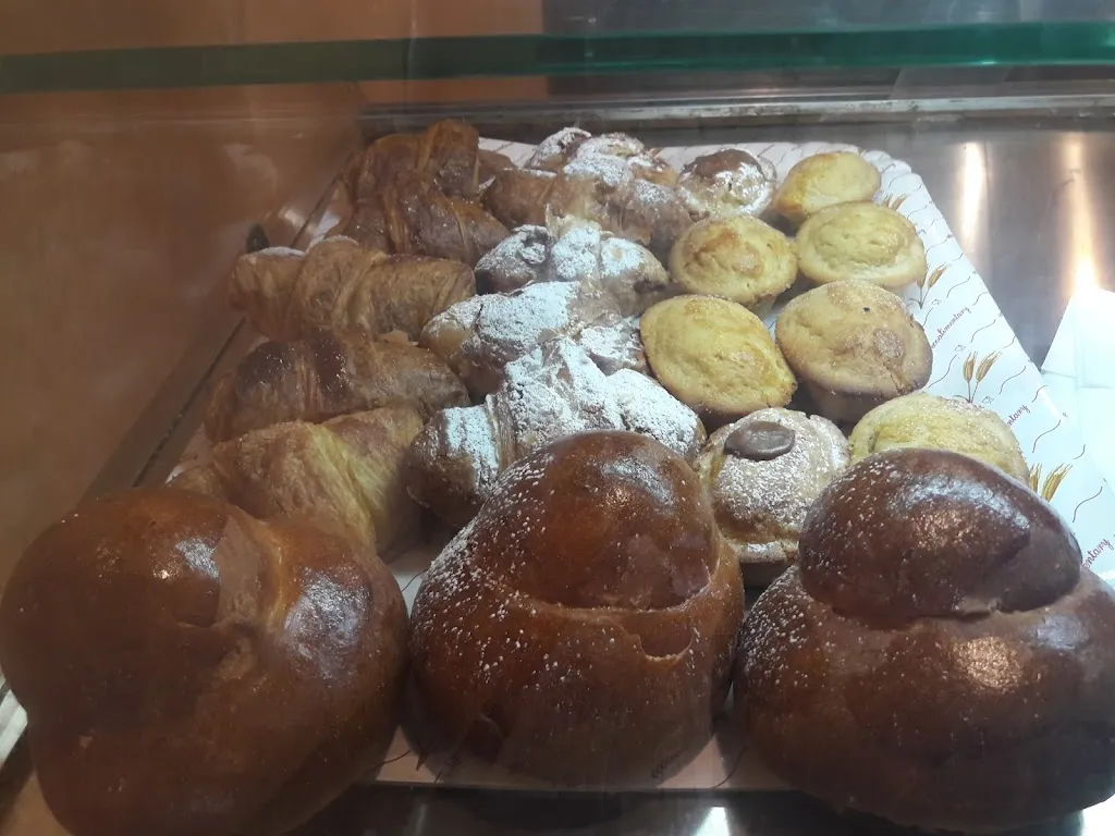 Alex Cafe' Pizzeria D'Asporto Di De Leo Giuseppe_San Pietro in Lama_slider_image_3