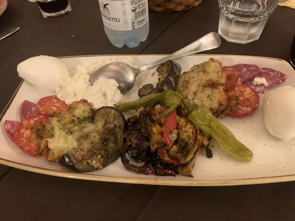 Taverna dei Pirgiani_San Giovanni Rotondo_slider_image_2