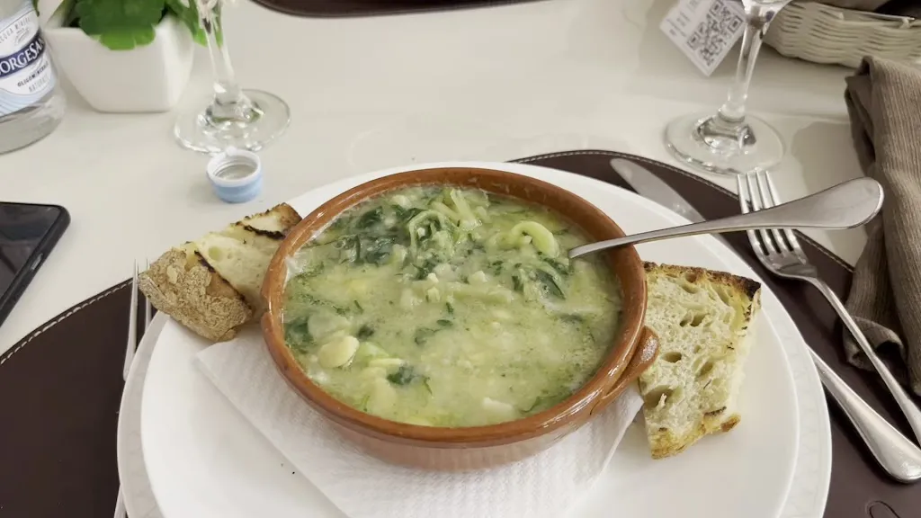 Angela Miraval_Ristorante Hotel Fini_San Giovanni Rotondo_review