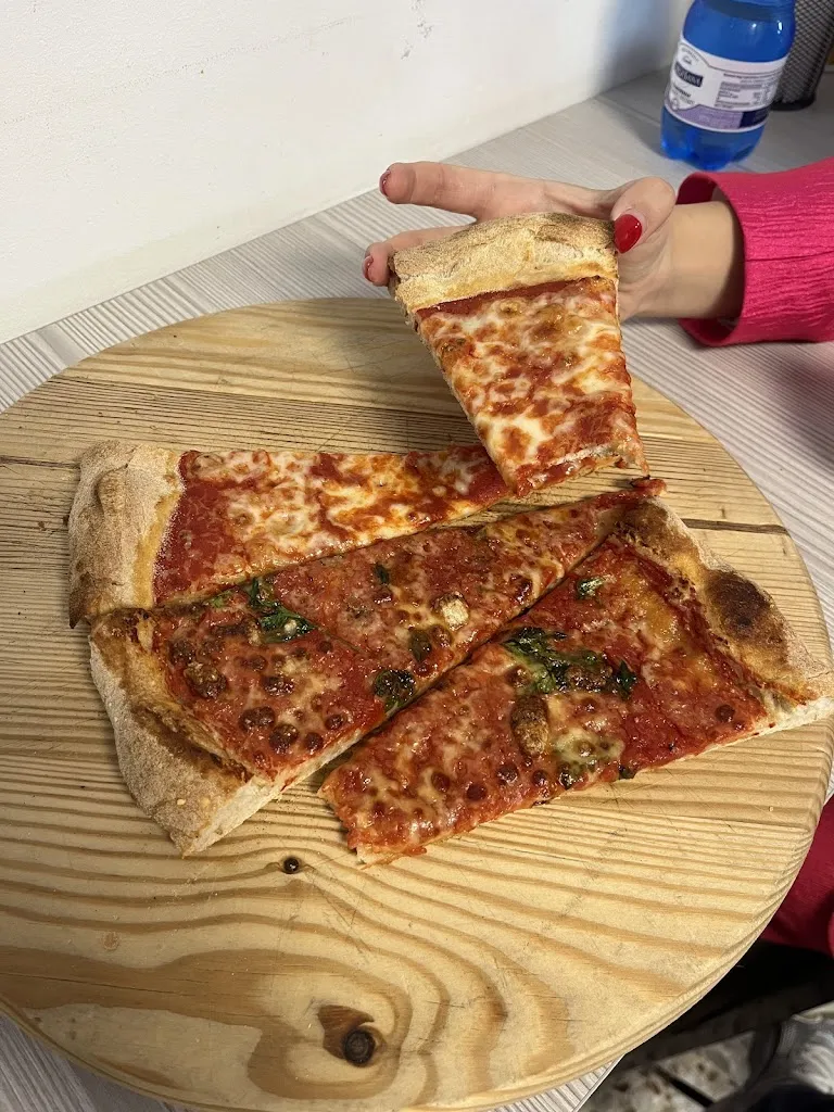 Lucas Sabo_Queen Rose_San Giovanni Rotondo_review