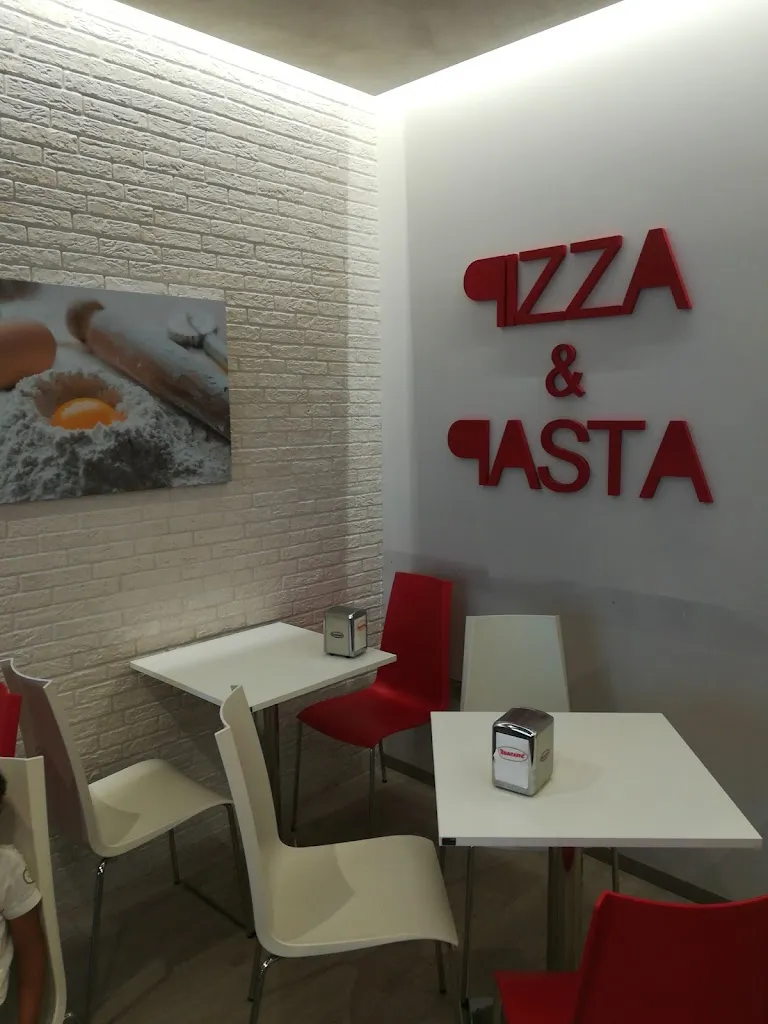 Pasta pizza caffe' 'La Sfoglia d'Oro'_Cepagatti_slider_image_3