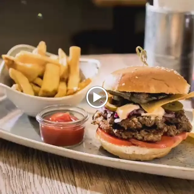 Macbeth Love Burger_San Giovanni Rotondo_slider_image_2