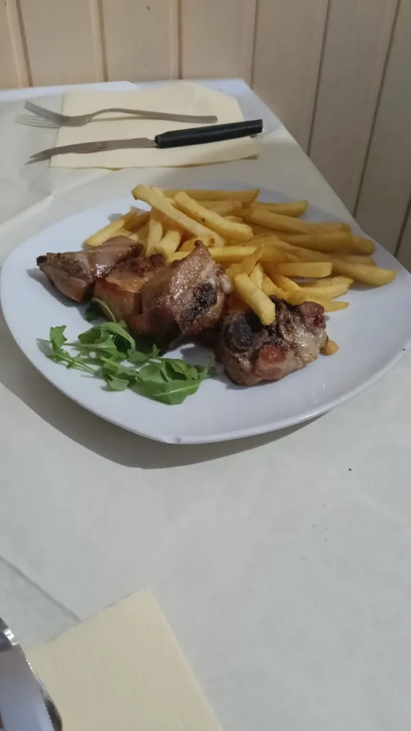 Antonio Cotardo_Taverna Leone_San Pietro Vernotico_review