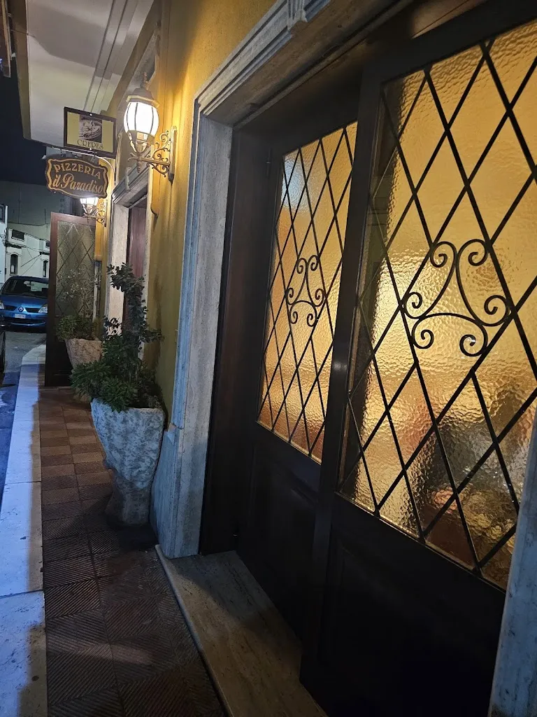 STEFANO RUSSO_Paradiso_San Pietro Vernotico_review