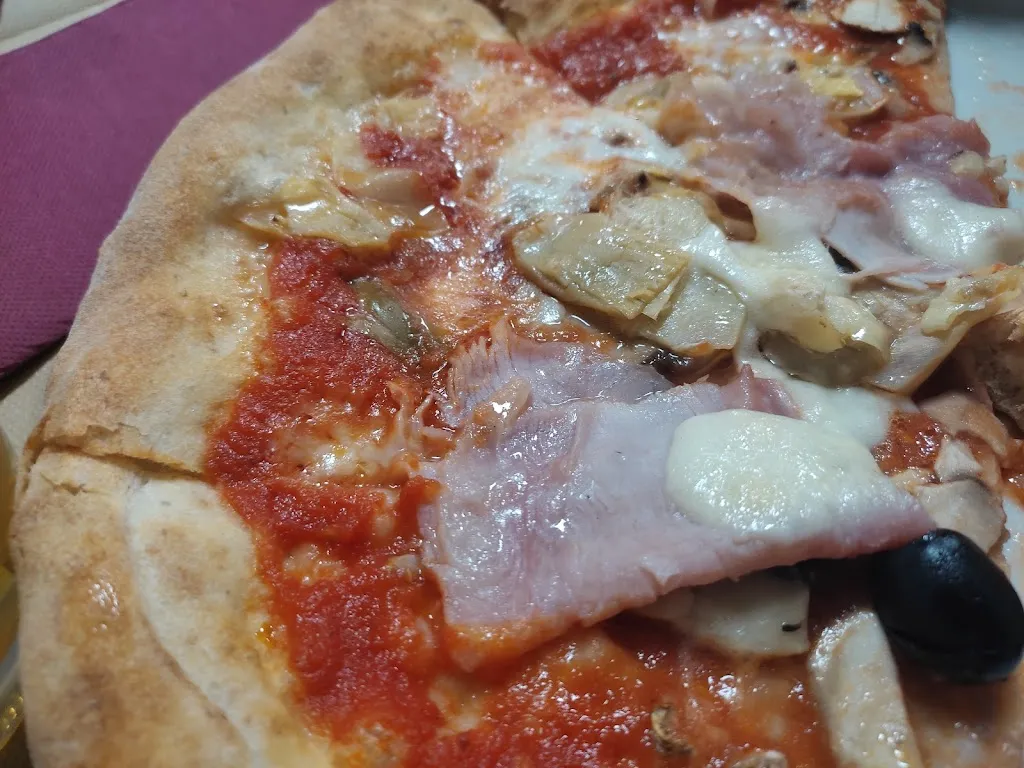 Pizzeria Zio Matteo_Cepagatti_slider_image_2