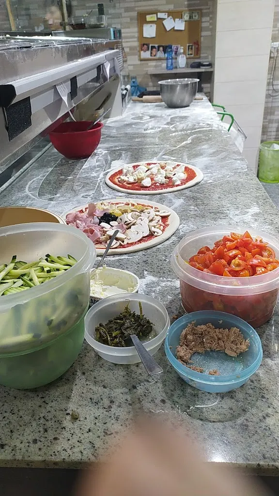 Menu_Pizzeria Mille Gusti di Iolanda Sanapo_San Pietro Vernotico_image_5