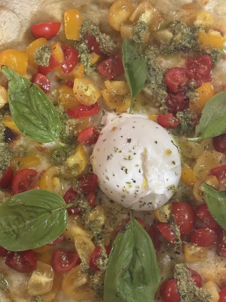 Sara Nisato_Teglia - La pizza al taglio_San Pietro Vernotico_review