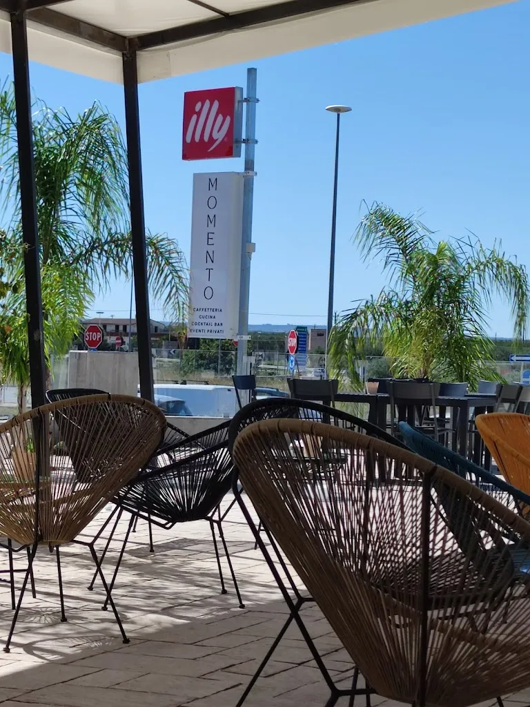 Momento Pizzeria restaurant in Sannicandro di Bari