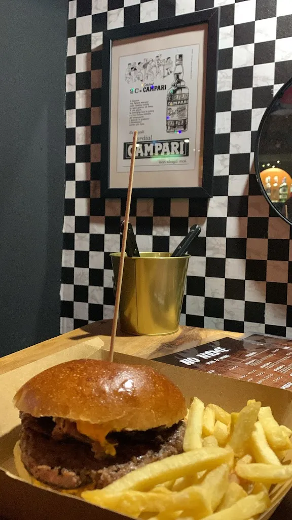 Vito Germano_No Name Pub & More_Sannicandro di Bari_recensione