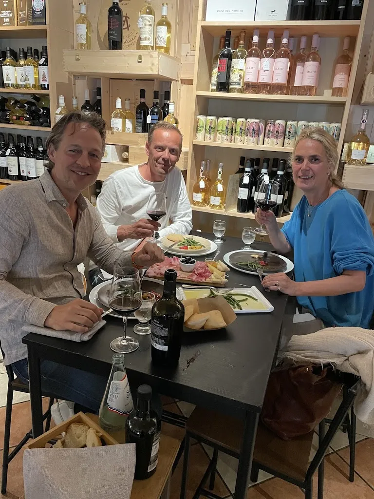Hidde de Vries_Ristorante - Fantini Wine Store - Enobottega_San Vito dei Normanni_recensione