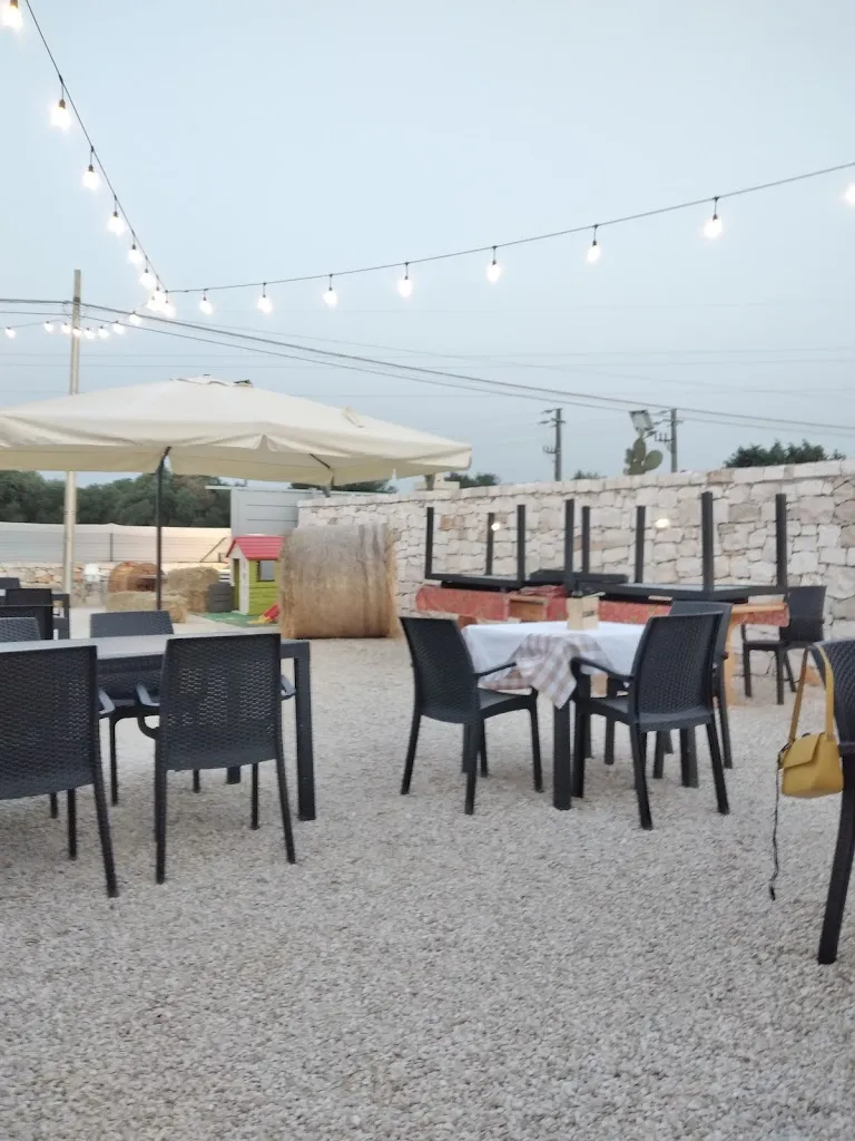 Mary Hanson_Ristolio_San Vito dei Normanni_review