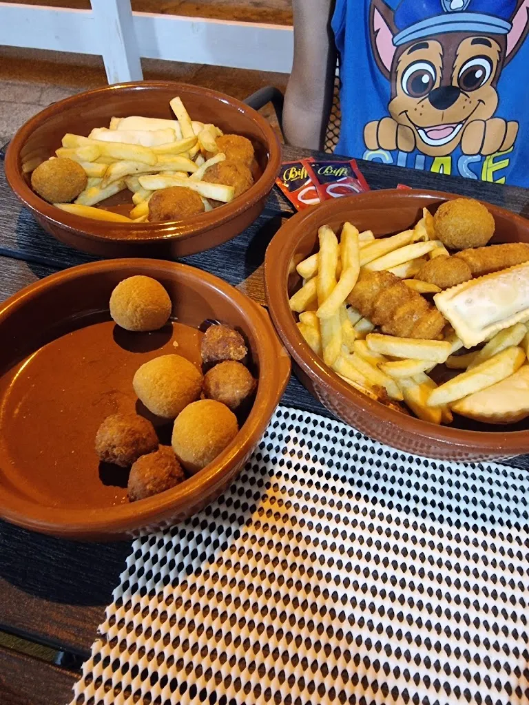 Kevin v B_Pizzeria da Tommy_San Vito dei Normanni_review