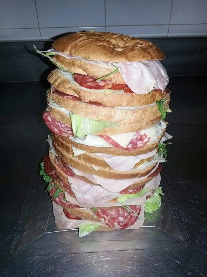 Spikio pizzeria restaurant in San Vito dei Normanni