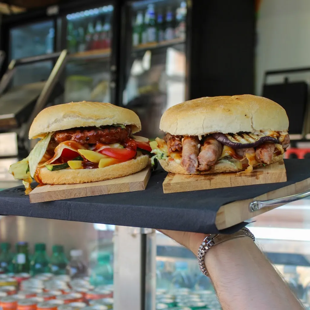 Antonio Street Food_Sannicandro Garganico_slider_image_1