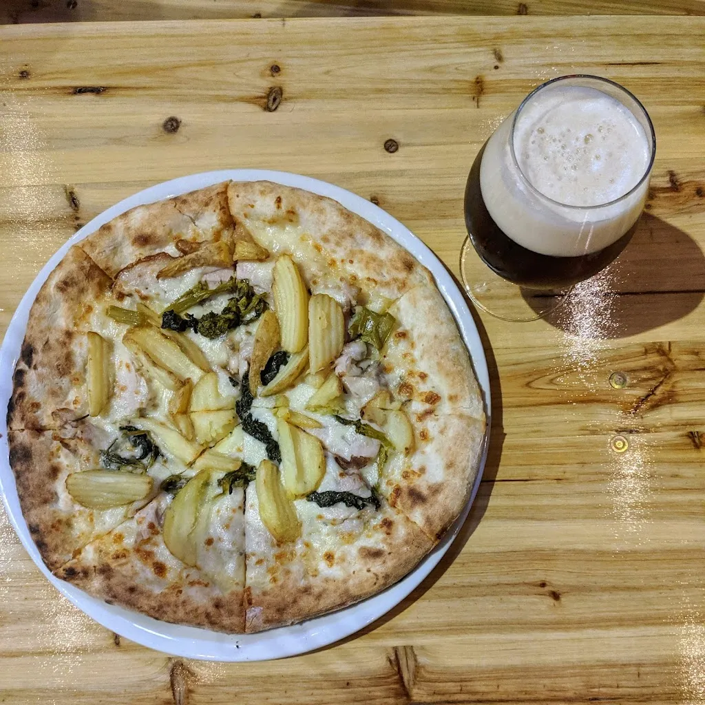 Diversamente Pub by Arco Pronti_Sant'Agata di Puglia_slider_image_3