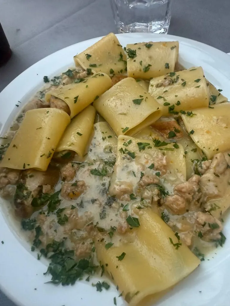 Just Roma_Garden Restaurant Ikebana_Scorrano_review