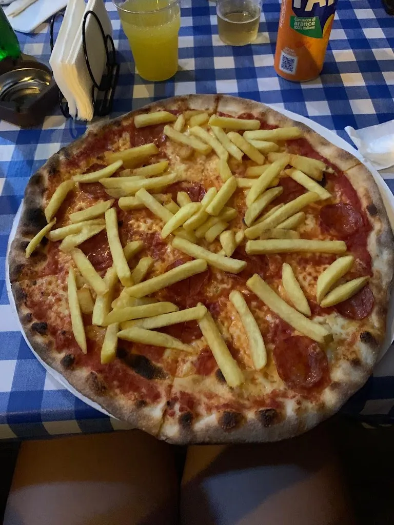 davide cescutti_Angelo Azzurro_Scorrano_review