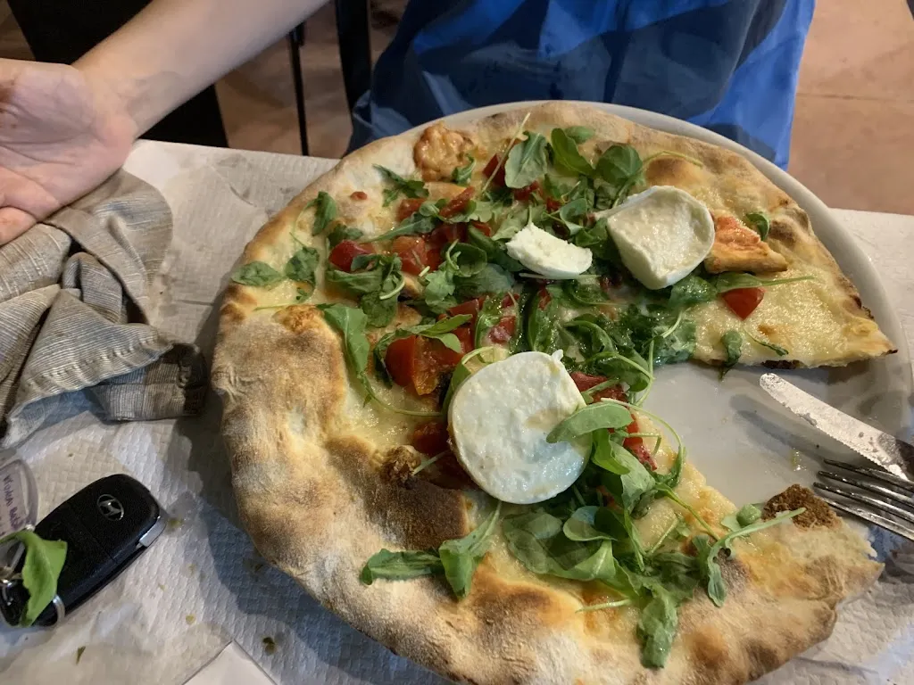 Peter Vrecar_Senza Pensieri Pizzeria Ristorante Braceria_Seclì_recensione