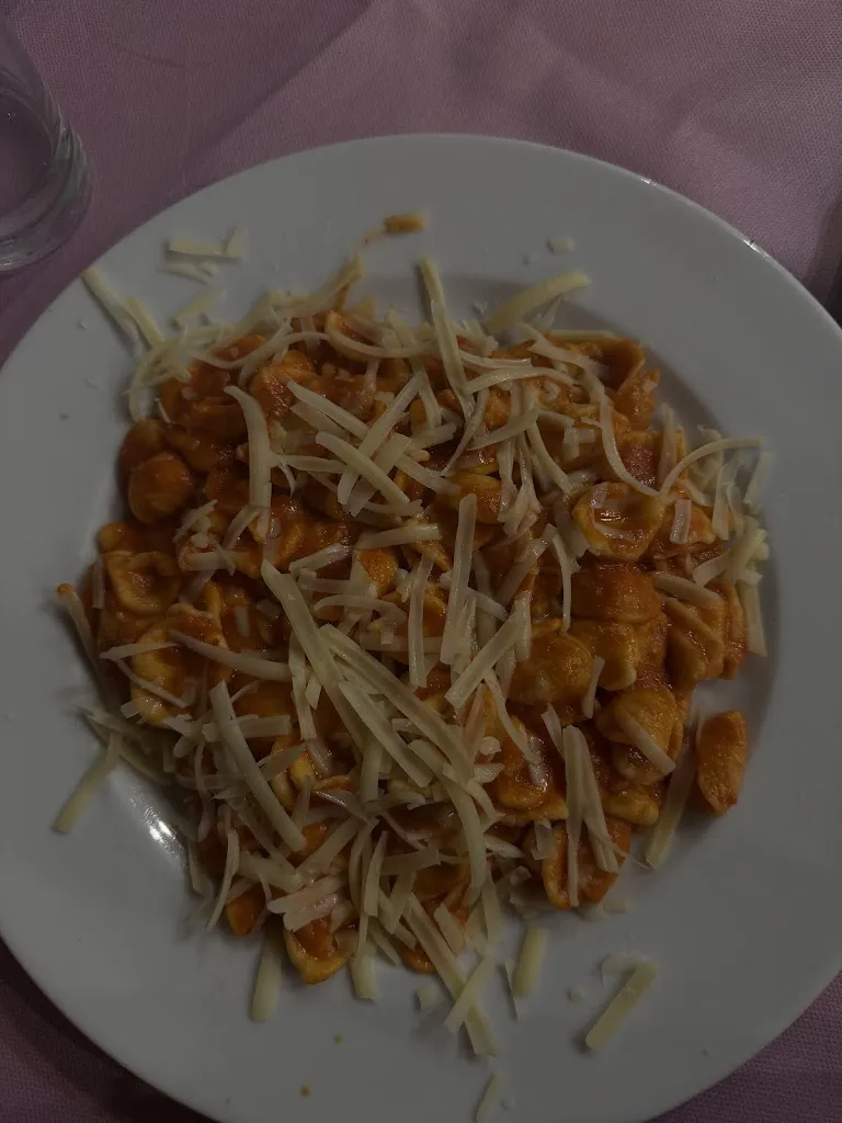 Alyssa Cieslak_Ti ristoro_Seclì_review