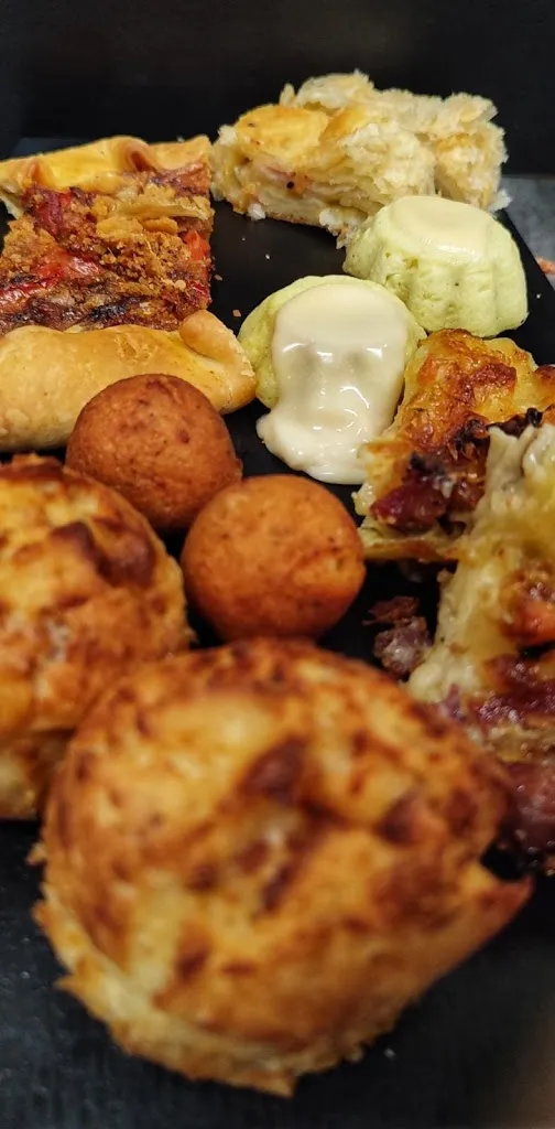 Annarita Vozza_Al Santo Bevitore_San Severo_review