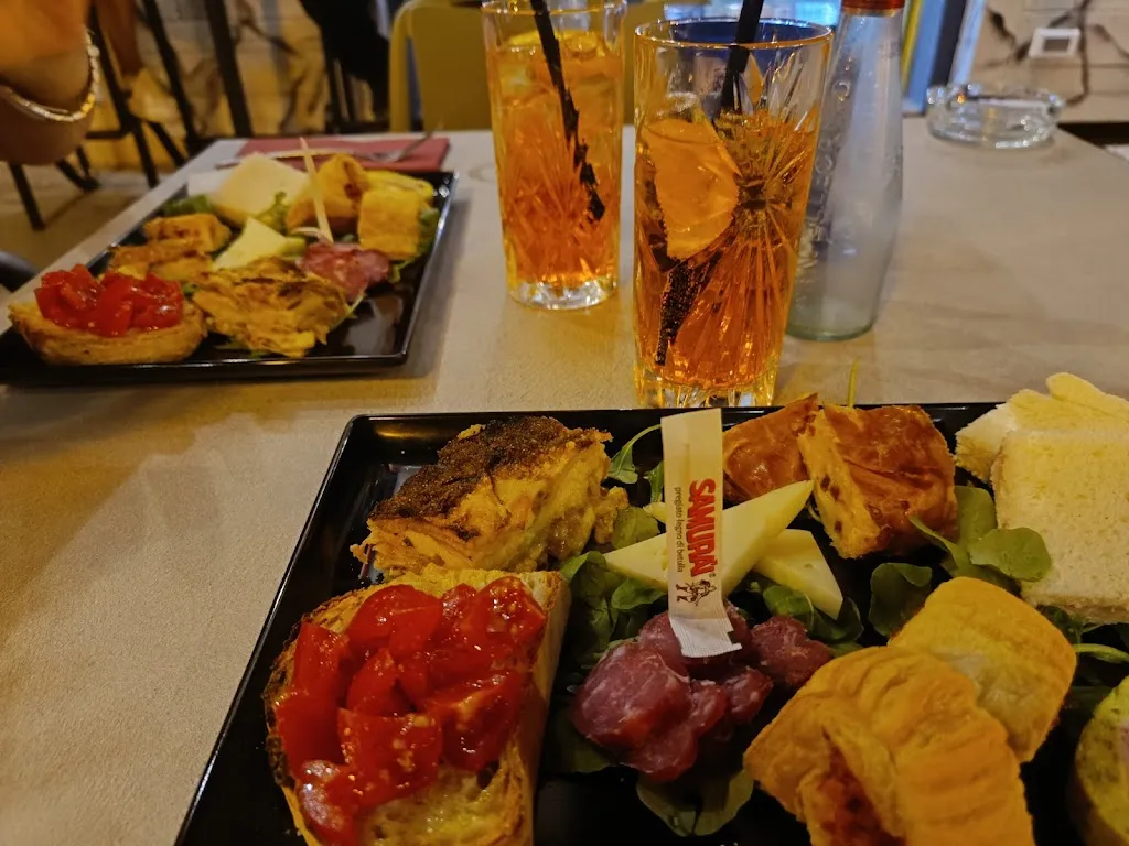 Roxy Bistrot_San Severo_slider_image_3