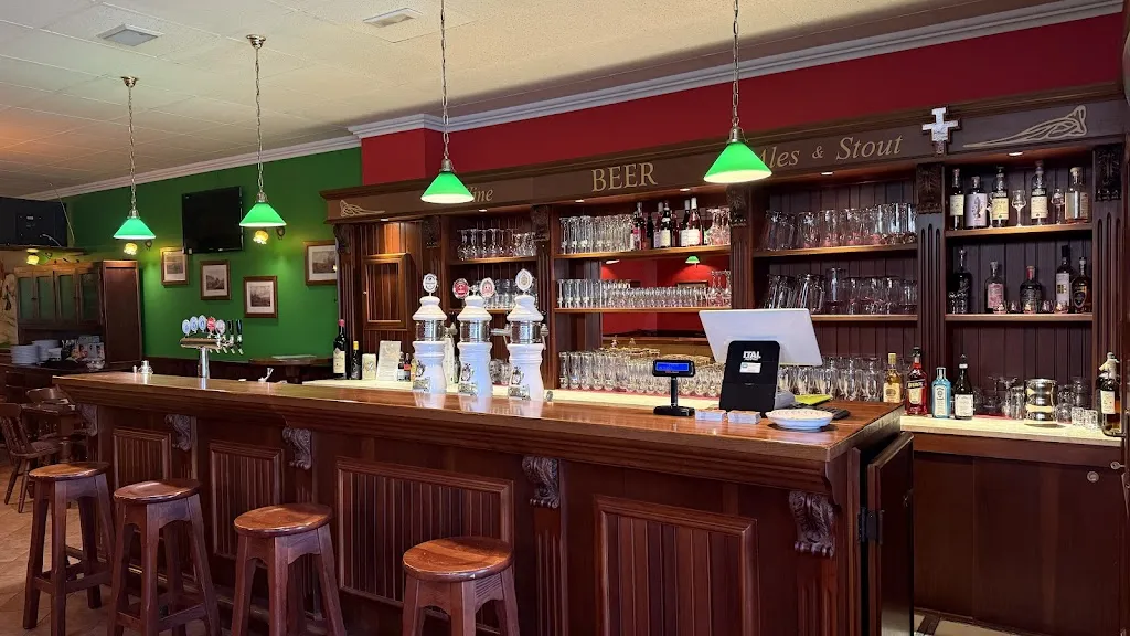 Nuova Taverna Paradiso restaurant in Cerratina