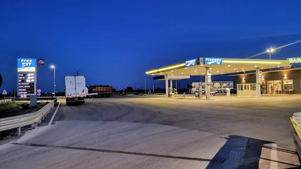 FREEWAY di Loredana Giordano snc_San Severo_slider_image_3