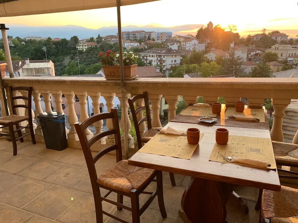 Margherita Uno Arrosticini restaurant in Cerratina