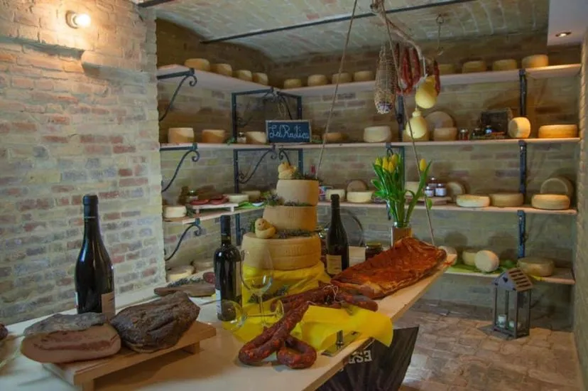 La Rustica restaurant in Serracapriola