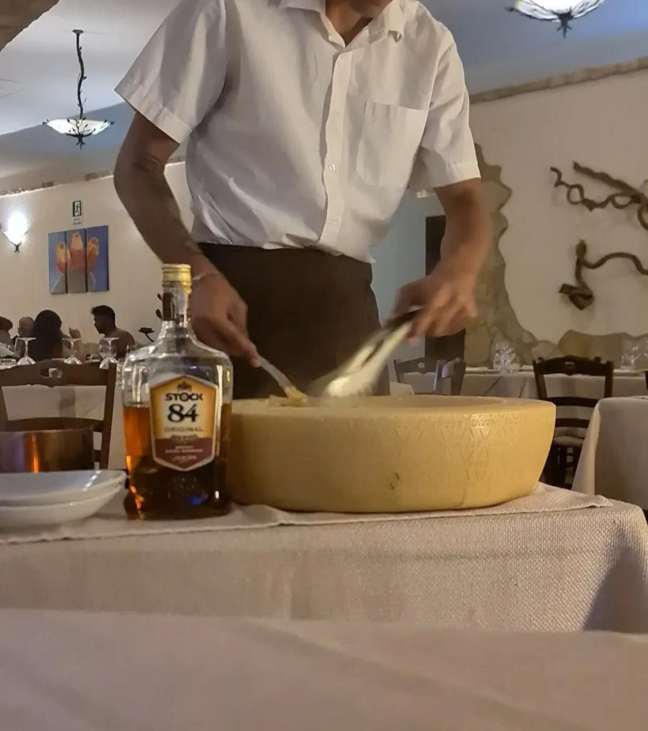 Elimaria Lerza_Ristorante la Ficarigna_Specchia_review