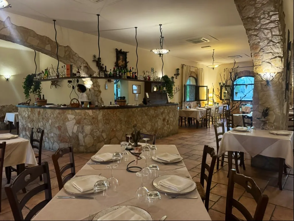 Ristorante la Ficarigna_Specchia_slider_image_3